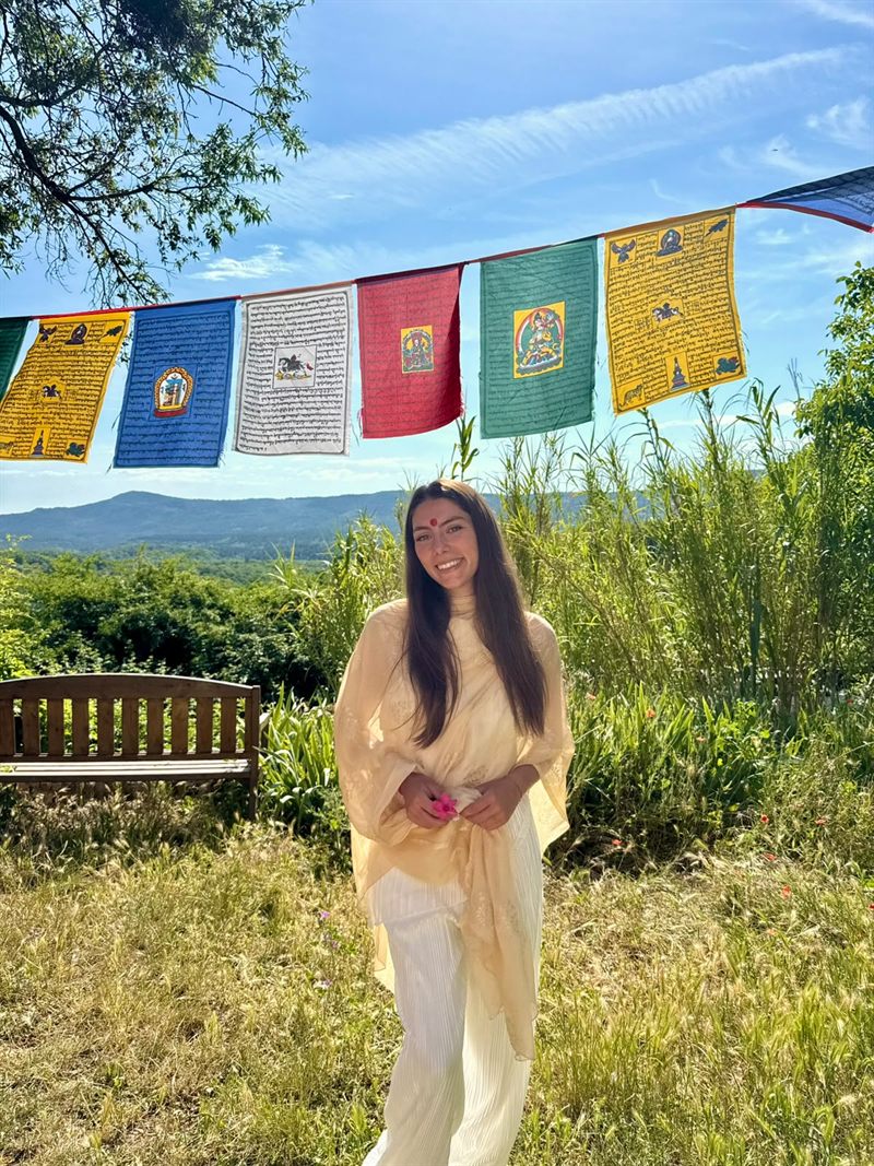 Elena, professeure de Hatha Yoga à Ghlin
